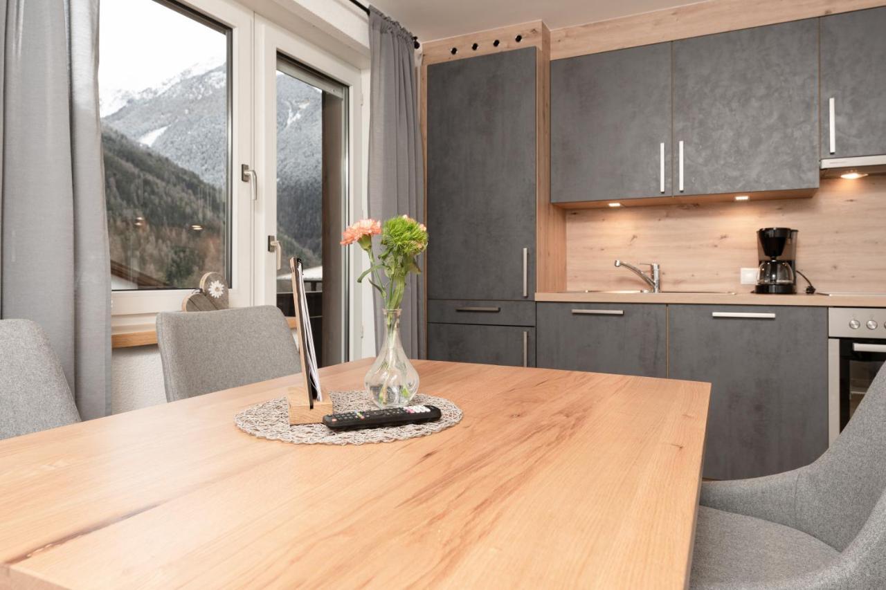 Bergnest Oetztal - Appartements Umhausen Esterno foto